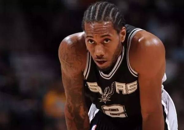 方面表现抢 方面表现抢